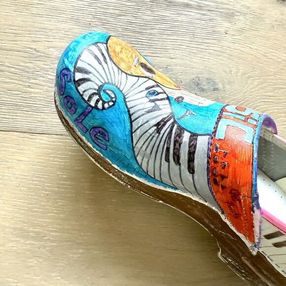 Dansko Women's Leather Clog Size 41 Music Dance Theme Custom Hand Painted - Picture 9 of 11